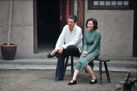 49岁的颜丙燕只有过一段感情，至今单身，只因性格太独立？图片