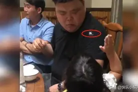 “最呆萌奶爸”带女儿撒狗粮，这大概就是传说中的“铁汉柔情”？图片