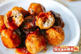 「糖醋苹果肉丸」别再忌口了开胃防过敏大人孩子都爱吃～宝宝辅食图片