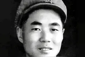 神兵王宗重：5发炮弹干掉4辆美军坦克，一把刺刀杀掉4个土耳其兵图片