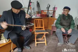6种乐器纯手工，莒县“绝活”巧木匠走上音乐之路图片