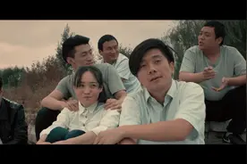《无地自容》敢于照射平庸的生命，也映出了曾经无悔的热血年华图片