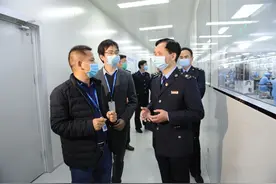 江西：百名局长基层行 复工复产“加速跑”图片