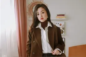 长大衣里面穿什么？建议这4款内搭，时髦又保暖，脱掉外套也好看图片