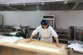 新疆特色餐厅和库尔勒农特产品专营超市开业 一起去尝鲜吧图片