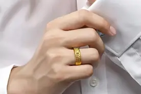 男士黄金戒指5款，怎么选？一看手二看气质，三看舒适度图片