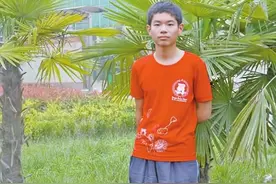 河南理科状元祝乐，凌晨四点被清华“抢走”，他到底考了多少分？图片