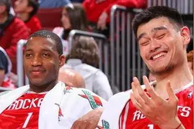 锡伯杜加速姚明退役？麦蒂透内情：训练中锡伯杜训姚明太狠了图片