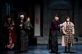 老舍的《四世同堂》，是怎样创作出来的图片
