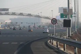 首都机场与副中心将建快速通道，六环路两处出入口将疏堵改造图片