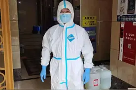 “疫”为令，防为责，法院干警下沉社区战“疫”纪实图片