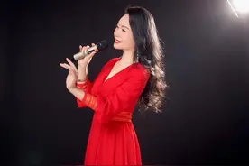 旅居新加坡歌唱家乐天用音乐传递爱图片