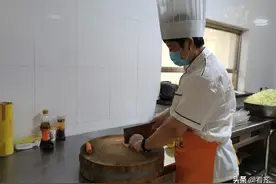 齐齐哈尔市龙沙区机关食堂拒绝“舌尖上的浪费”图片