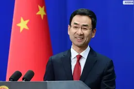中国常驻联合国副代表耿爽向联合国秘书处递交全权证书图片