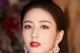 “春晚女神”佟丽娅的“坎坷奋斗史”，太不容易了图片