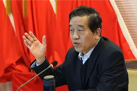 中国书协主席苏士澍狠批书法乱象：美丑不辨，简直是跳梁小丑图片