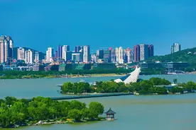 地级市徐州，何以成就“淮海经济区”中心？图片