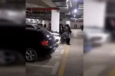 漫漫寒冬，地下车库成休闲广场，这事你咋看？图片