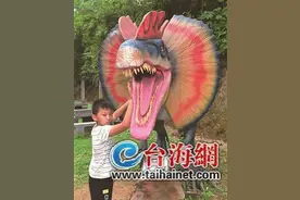 厦门锦仔山生态乐园恐龙谷：穿越侏罗纪图片