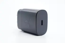原装正版做工如何，三星25W PD快充充电器拆解图片