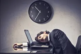 熬夜第二天怎么恢复？用这3个办法，加班族：次日精神饱满图片