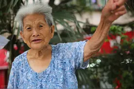 75岁大妈自述：在养老院住了半年才明白，晚年真正能依靠的是什么图片