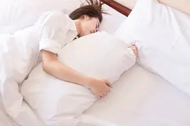 女人40岁之后，如何理性看待欲望和夫妻生活？有需求，就别害羞图片