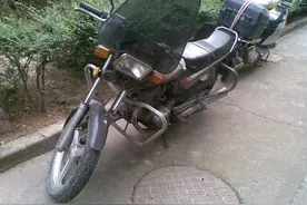 为什么越来越多的摩托车不用前踩后踩的换挡方式了？视频封面