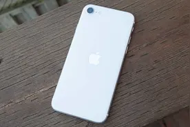 iPhoneSE测评，最划算的苹果手机图片