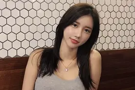 小说：“你真美！”图片