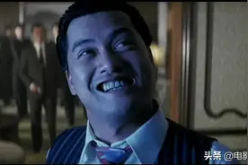 说到香港“四大家族”残酷的争雄史，我只服《跛豪》图片