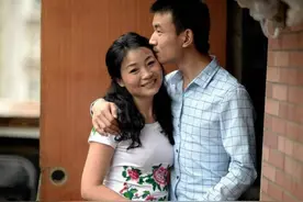 27岁小伙娶45岁女人，婚后有什么感觉？这个男人道出了心里话图片