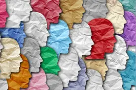 浙江湖州：微信群擅自曝光他人照片 法院：侵犯肖像权图片