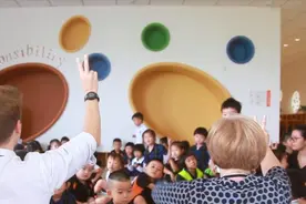 中国教育真的比美国差？任正非：美国现在的教育，是领先中国的图片