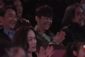 黄磊看哭赖声川何炅在笑，《养鸡场的故事》是你我说不出口的渴望图片