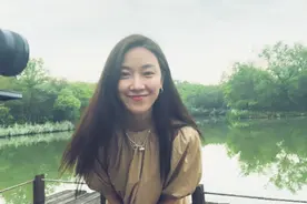 《功勋》除了蒋欣出彩，她也是一个宝藏女孩，早该火了图片