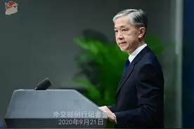 海峡之间没有中线，只有底线图片
