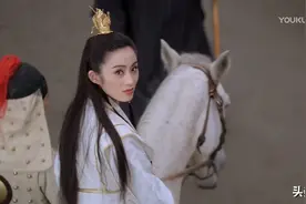 无人超越的电影5大镜头，张敏转身，朱茵眨眼，邱淑贞扑克牌……图片