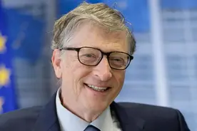 比尔盖茨做慈善被骂得狗血淋头，外国网友：你就是想当灭霸吧？图片