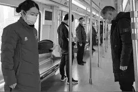 武汉地铁所有运营线路列车临时停车 鸣笛默哀3分钟图片
