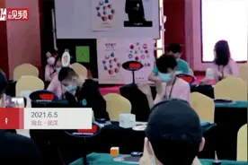 5 秒 48，中国人首次，浙江 13 岁男孩打破三阶魔方世界纪录图片
