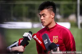 从“大联盟第一人”到中甲本土金靴，谭龙有望在国家队站稳脚跟图片
