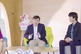 张文宏谈青年人脱发：主要和压力大有关 要保持好心态视频封面
