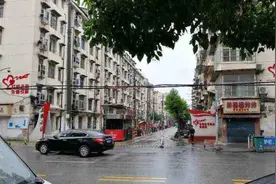 武汉东西湖三民小区：周边7万人接受核酸检测！武汉开展全员核酸筛查“十天大会战”图片