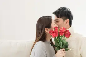 “我不在乎你是不是第一次”：相信男人这句话的女人，最后都输了图片