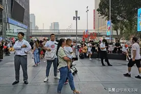 以前生个孩子就是劳动力，现在生出来去当苦力？这就是不生的理由图片
