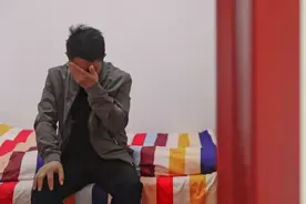 “妹妹，哥哥不该踹你那一脚”图片