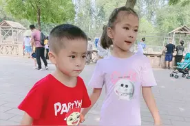 5岁女儿比6岁表哥高半头，做好这3点，你的孩子也能长高个图片