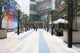 KFC圣诞巨桶回归，今天开抢图片