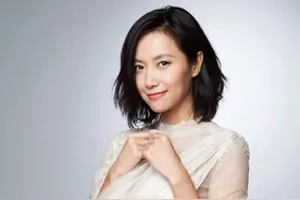 “京圈宠儿”徐静蕾：逼走王朔原配后与韩寒调情，成龙深陷其中图片